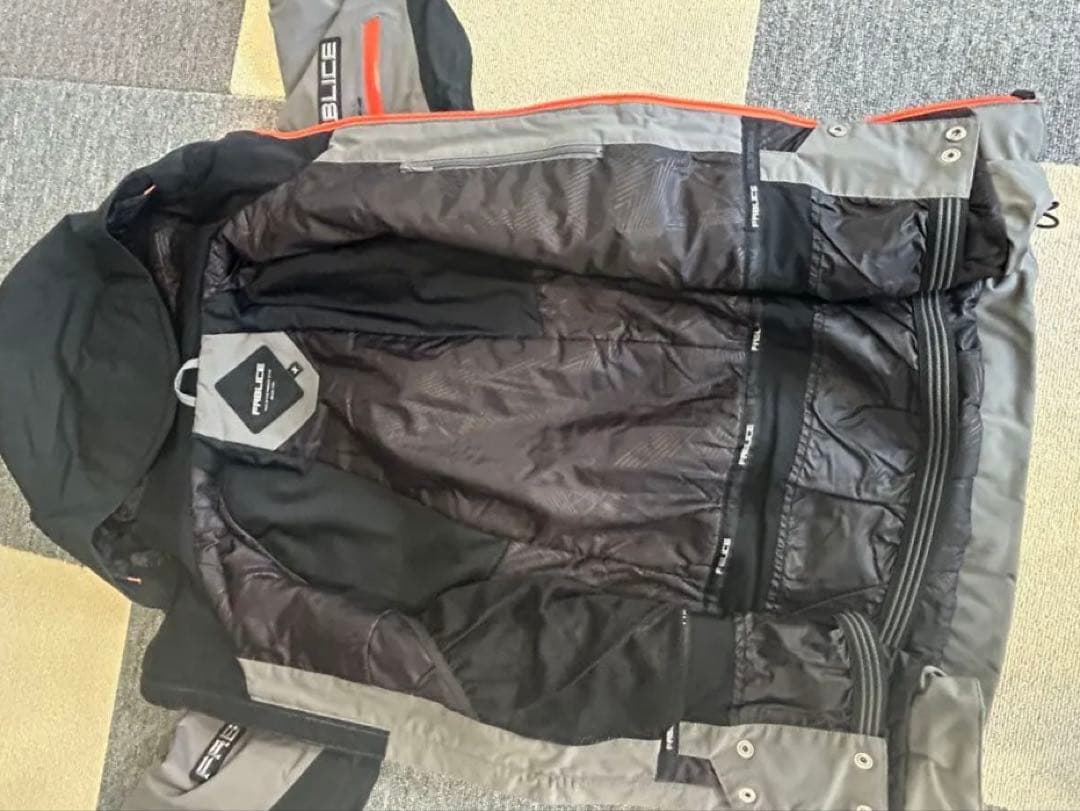 FRABICE スキーウェア グレー/ブラック/オレンジ 美品 着用少