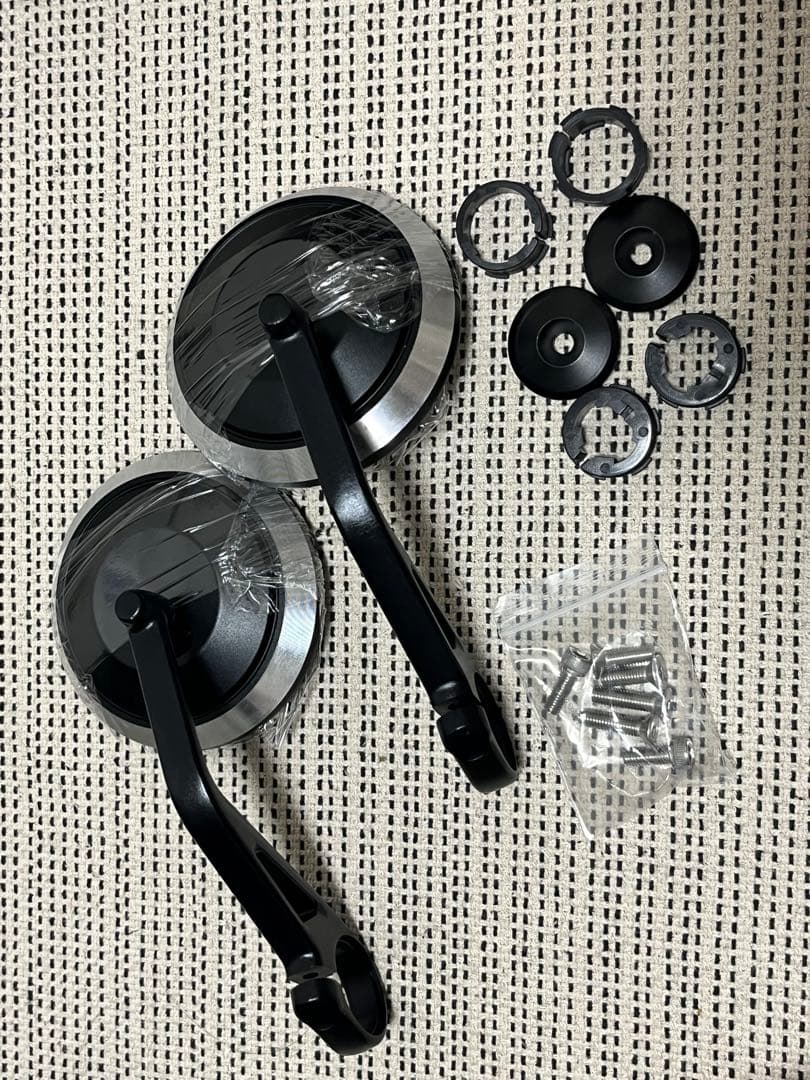 トライアンフ　バーエンドミラー　汎用品　γ 楽天市場】トライアンフ BMW 汎用 7/8 22mm バーエンドミラー バック