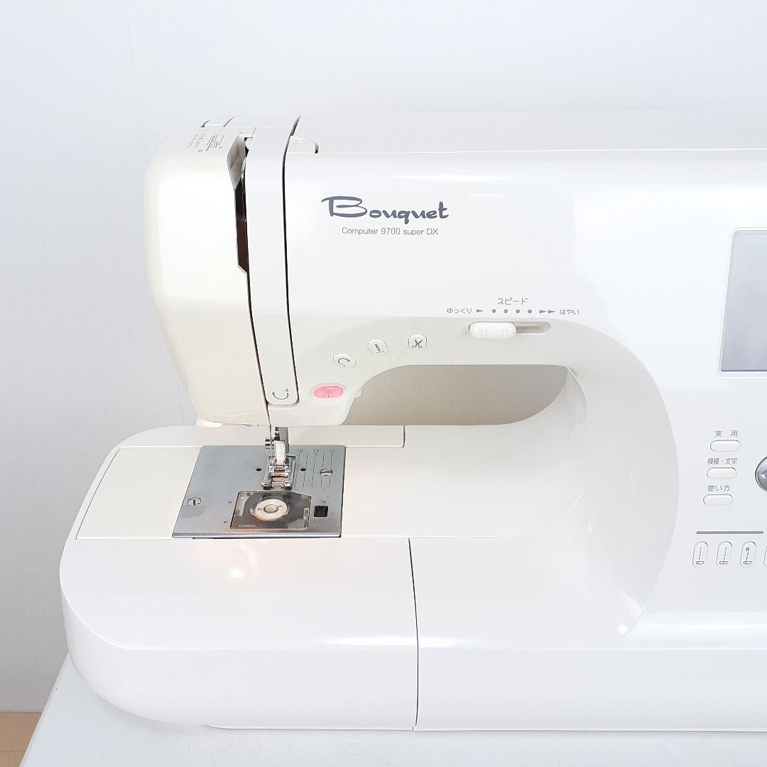 シンガー コンピューターミシン本体 9700superDX 文字縫い可能 - メルカリ