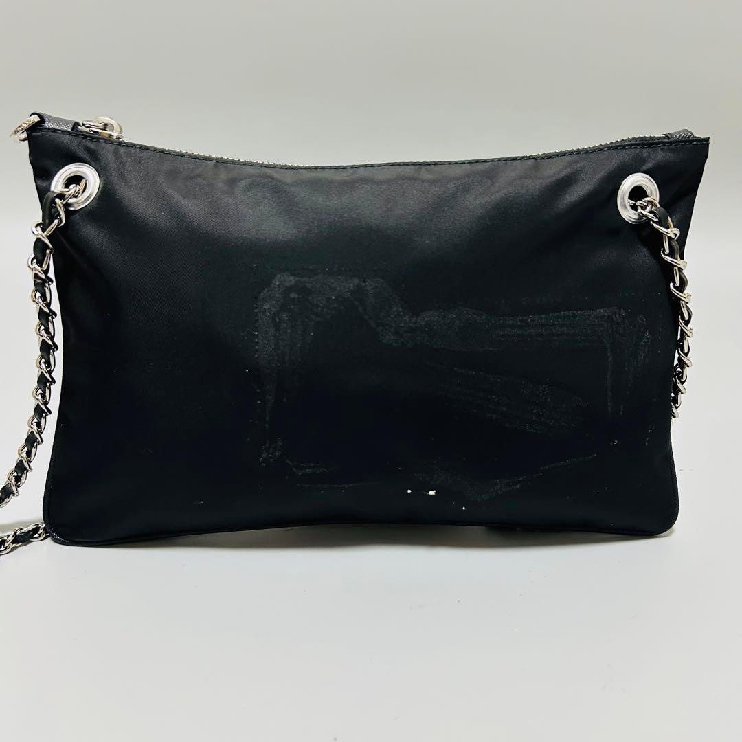 PRADA プラダ チェーン ショルダーバッグ カメラバッグ 三角プレート