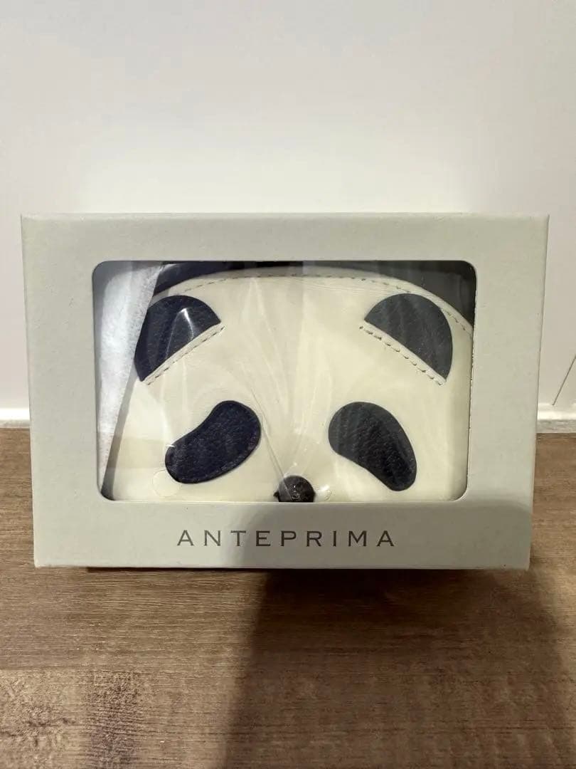JAL機内販売限定】アンテプリマ パンダ マルチケース - メルカリ