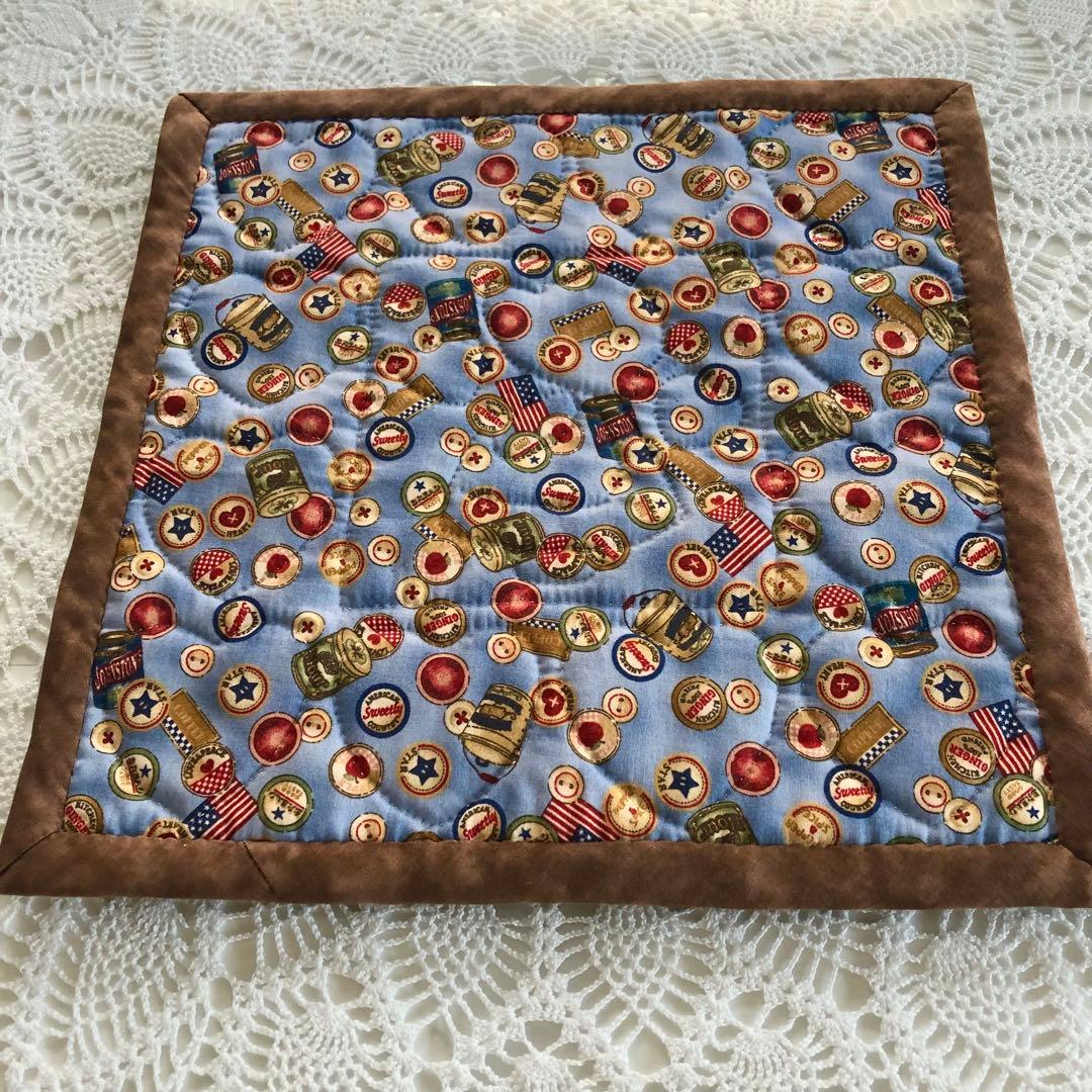 ☆可愛いスーちゃん＆ハートの手作りパッチワークキルト♪タペストリー