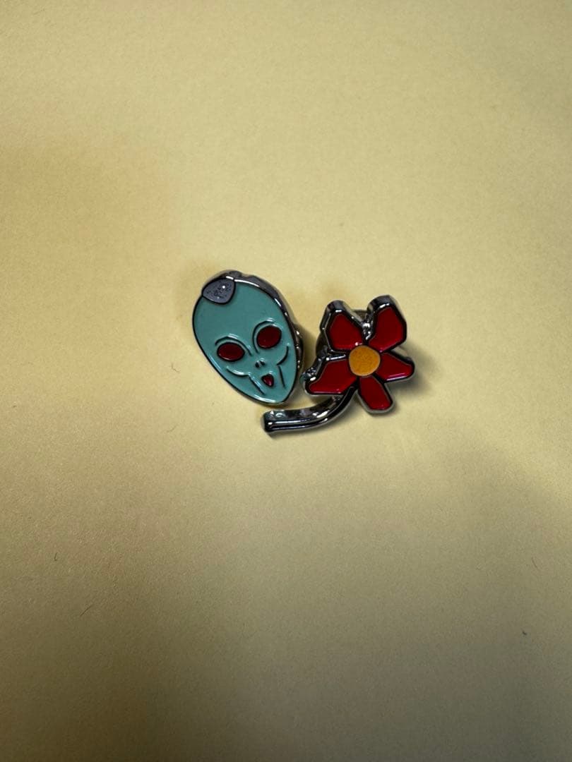 kingGnu CEN+RAL Tour 2026ピンズ - メルカリ