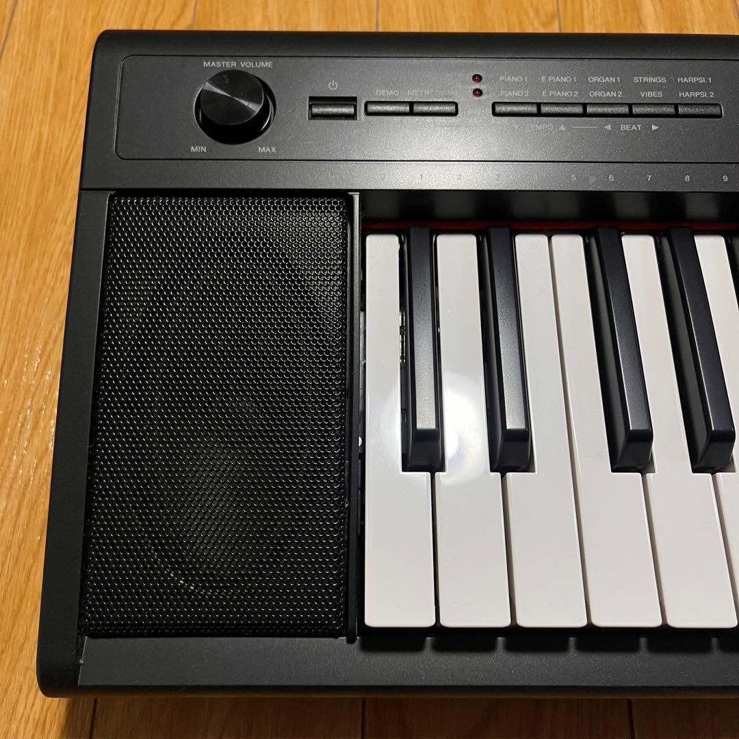 YAMAHA 電子キーボード NP-12B 美品 ヤマハ - メルカリ