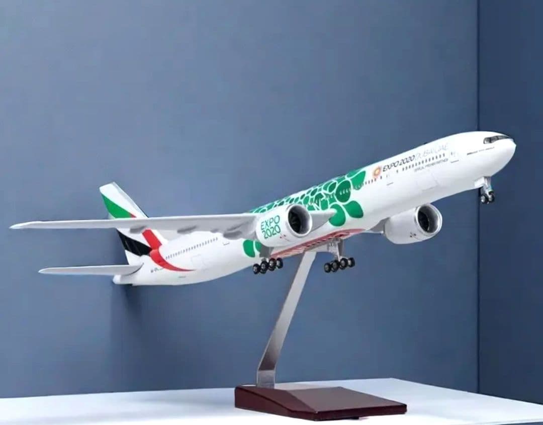 Boeing777-300ER/ドバイ エキスポModel/エミレーツ航空 - メルカリ