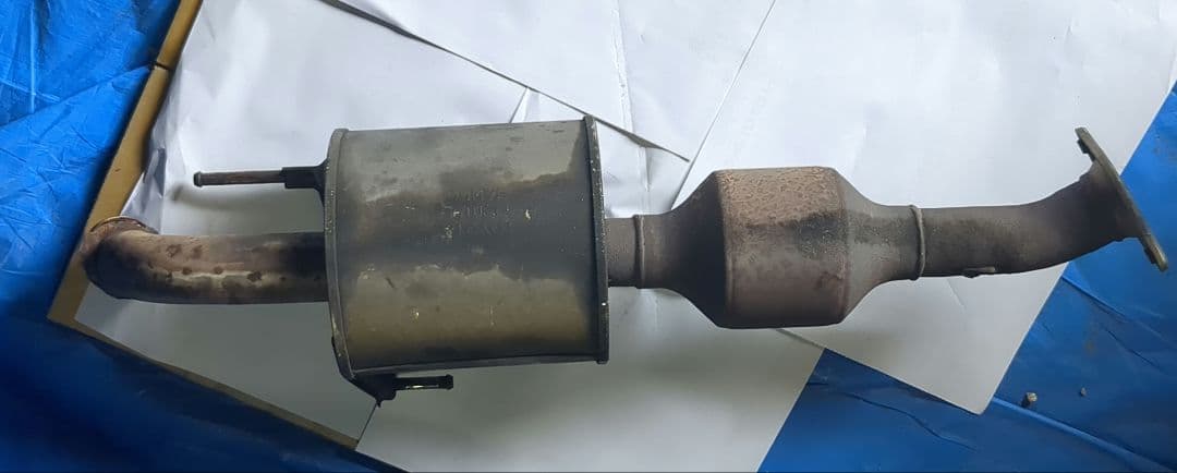 トヨタ純正 中間マフラー 触媒付き SANGO製 Yahoo!オークション -「sango」(自動車、オートバイ) の落札相場・落札価格