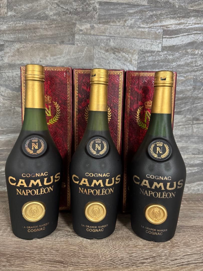 CAMUS NAPOLÉON コニャック 3本セット Camus コニャック & Armagnac 3本セット CAMUS ナポレオン BOOK