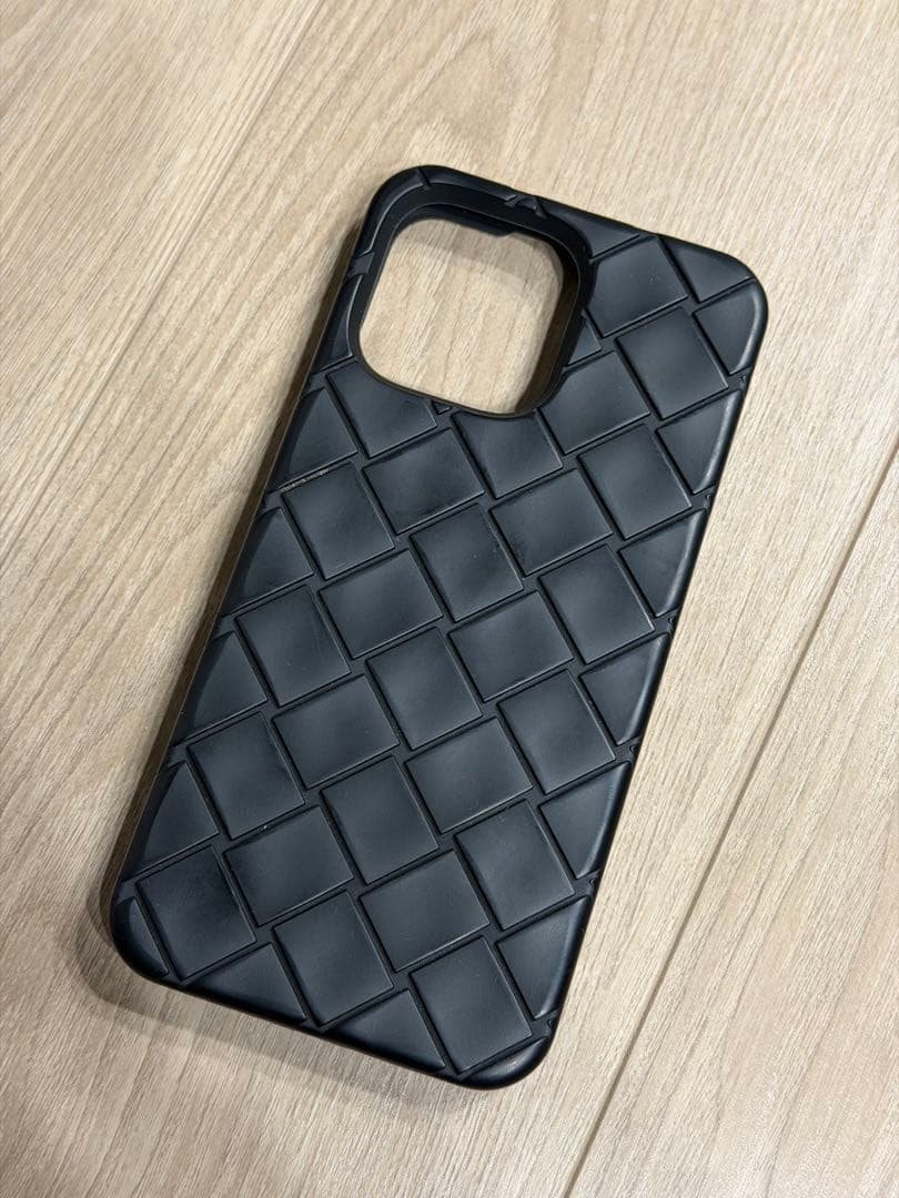 BOTTEGA VENETA iPhone16ProMAXケース - メルカリ
