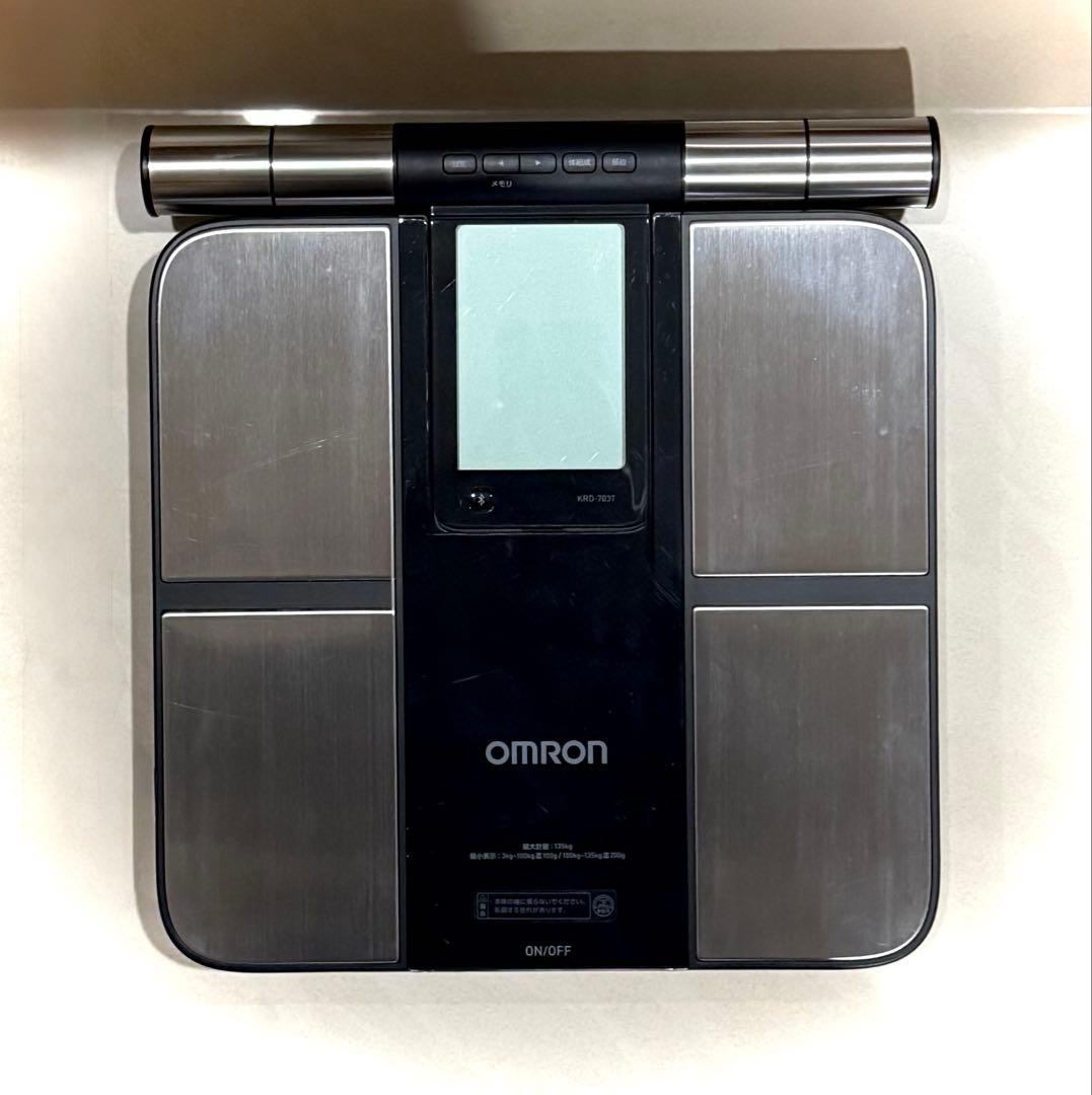 オムロン　体重体組成計　カラダスキャン　KRD-703T 体重体組成計 KRD-703T カラダスキャン