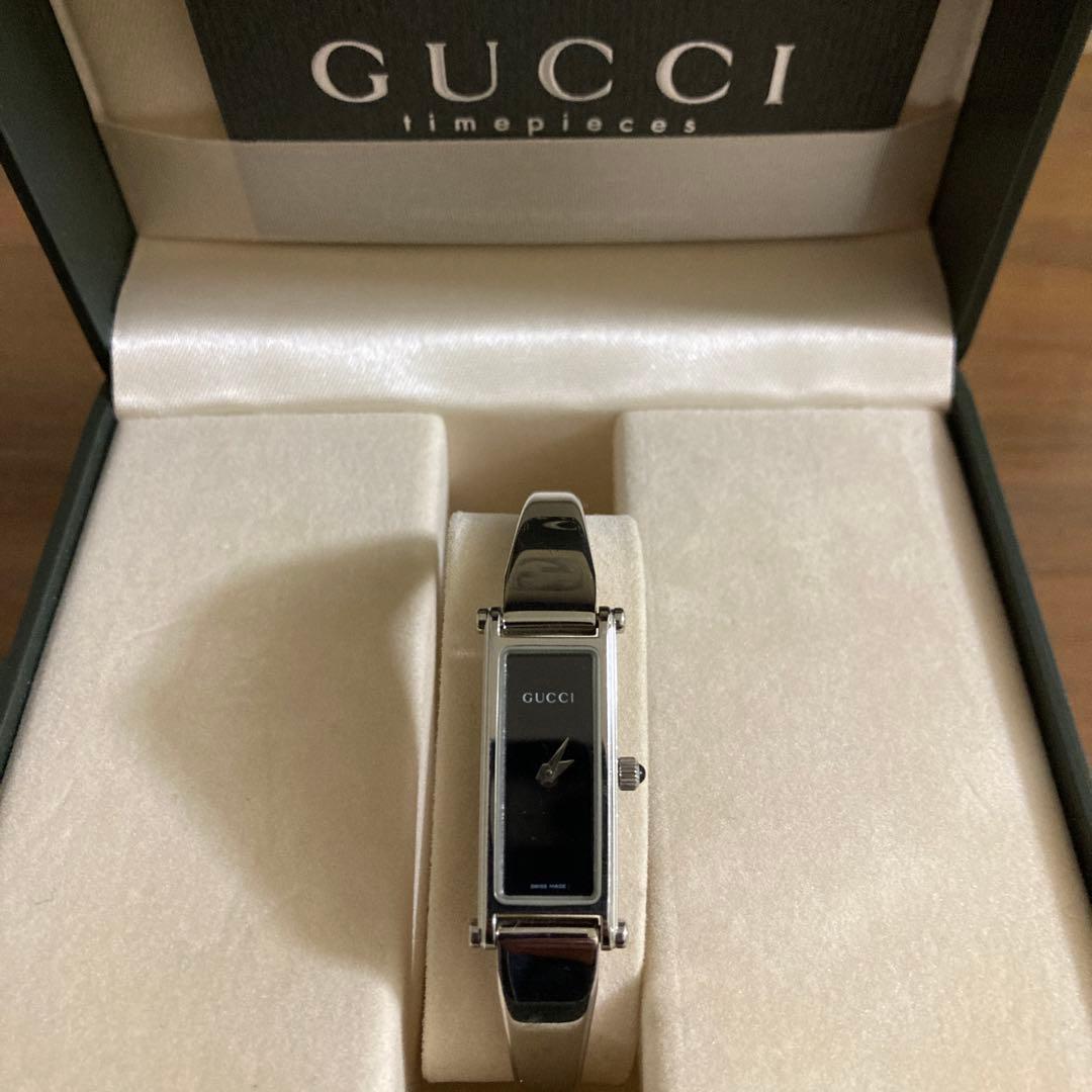 グッチ　腕時計　1500L シルバーバングル GUCCI（グッチ） バングル 時計 1400 レディース シルバー YA014512