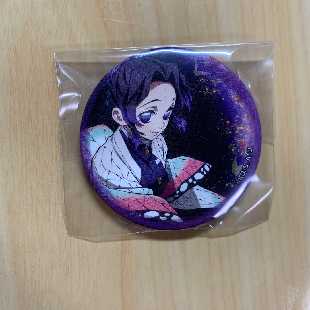 鬼滅の刃 胡蝶しのぶ 缶バッジ 直径約5.4cm - メルカリ