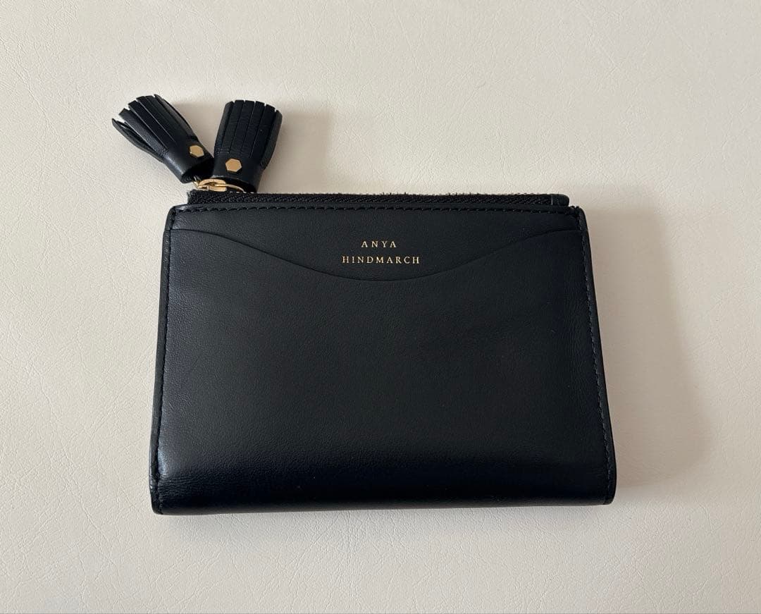 ANYA HINDMARCH アニヤハインドマーチ 二つ折り財布 ブラック 楽天市場】ANYA HINDMARCH アニヤハインドマーチ 二つ折り財布 Peeping