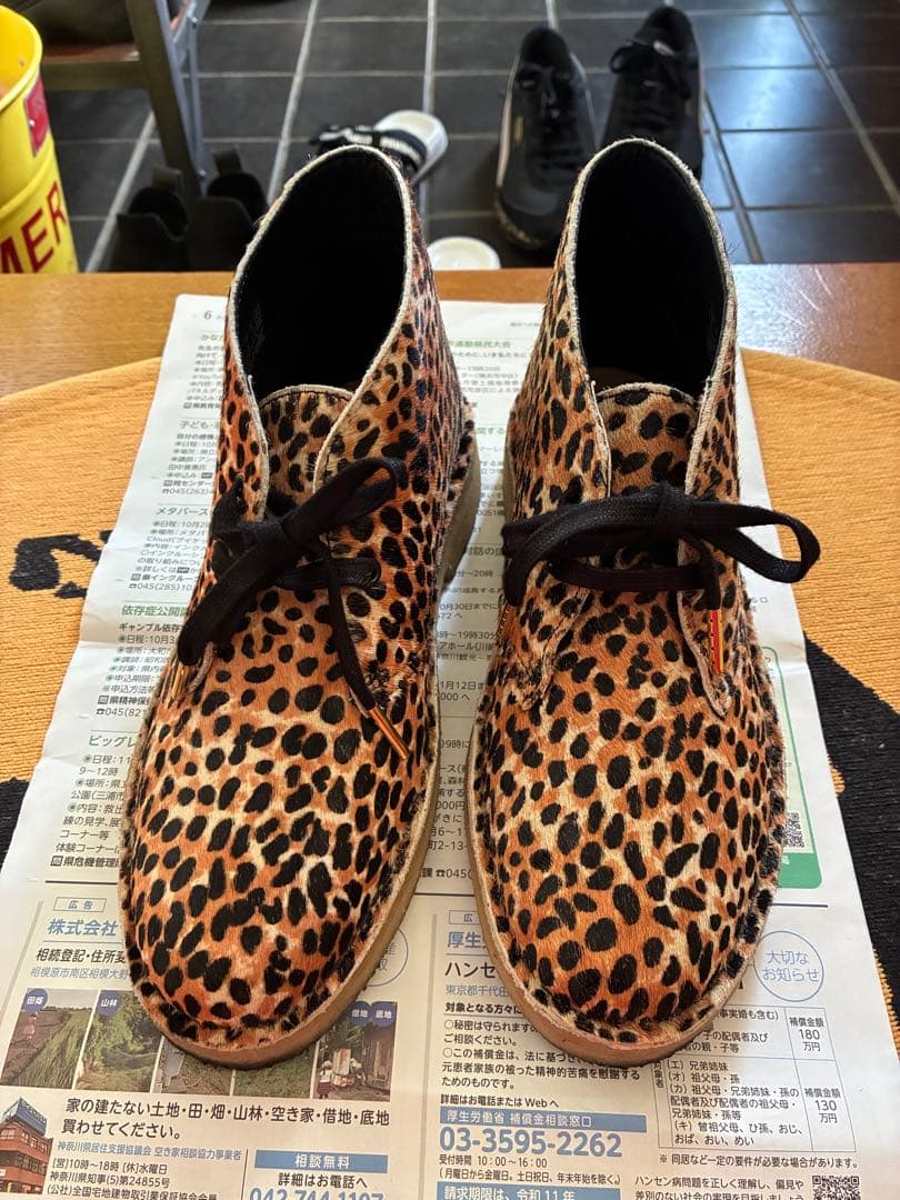 CLARKS ヒョウ柄ローファー　箱あり クラークス ヒョウ柄 レオパード ハラコ ローファー 靴 - メルカリ