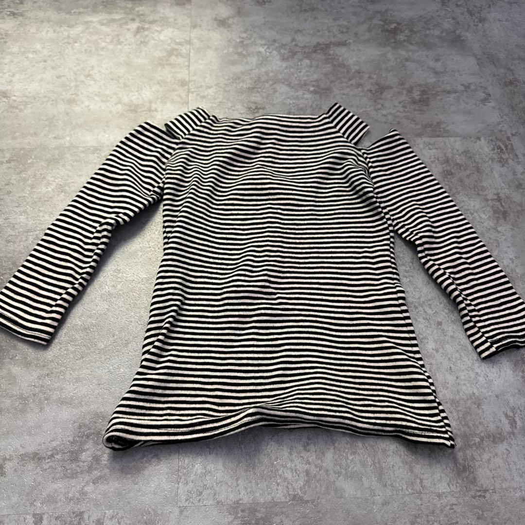 ストライプ オフショルダー 長袖トップス - メルカリ