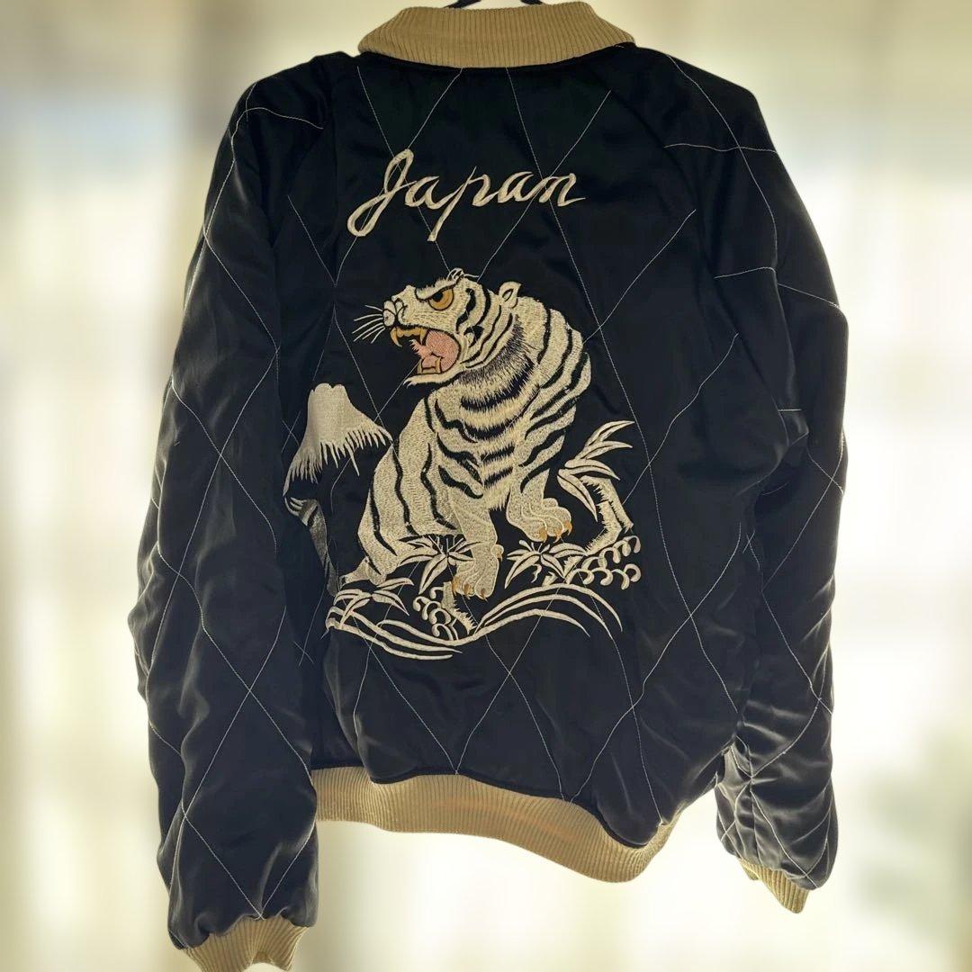 そう様専用スカジャン オリーブグリーン ピンク刺繍 - メルカリ