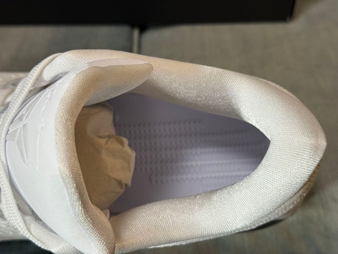 【新品】Nike Kobe 9 Elite Low Protro \"Halo\"