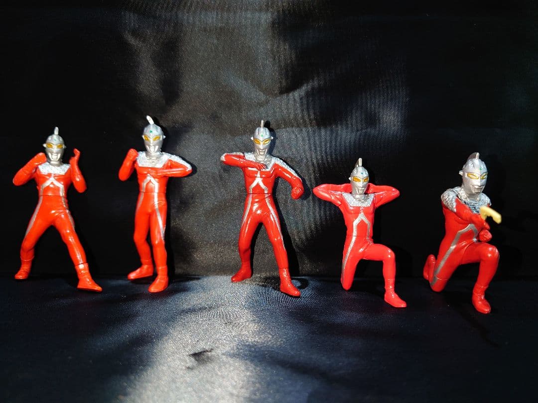 HGウルトラマンシリーズ ウルトラセブン他怪獣25体セット ガシャポン