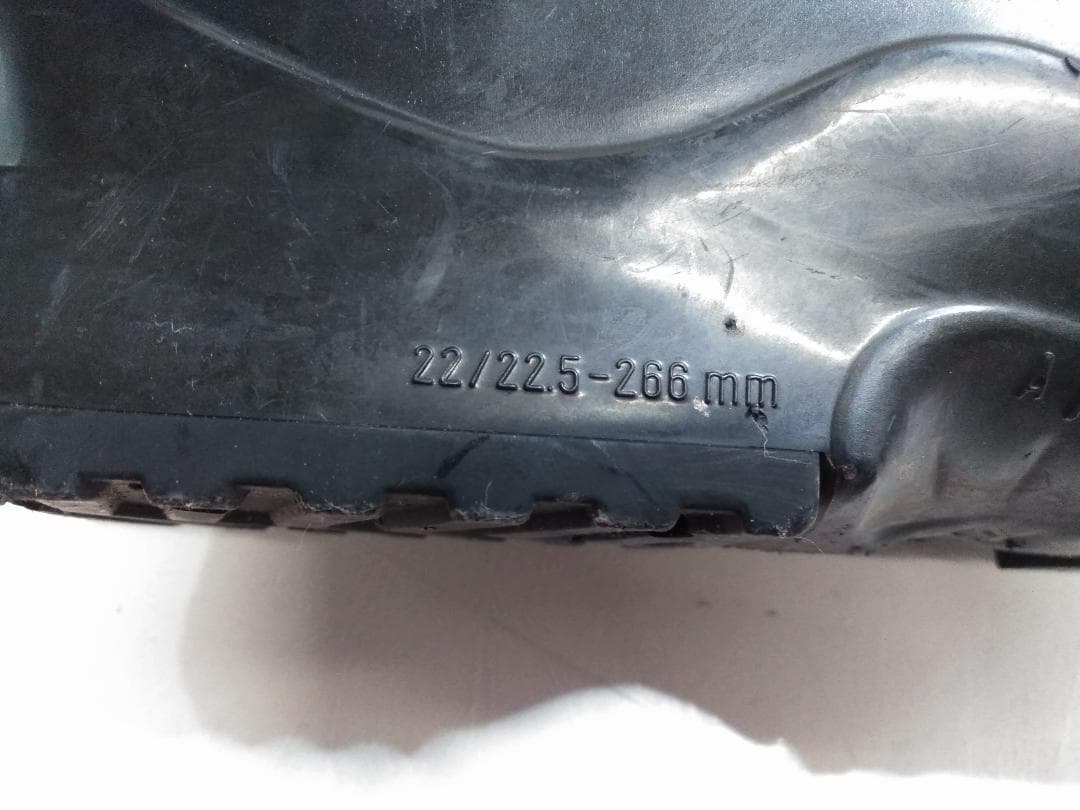 ジュニアスキー4点セット ピュアコンシャス 140cm ブーツサロモン22cm