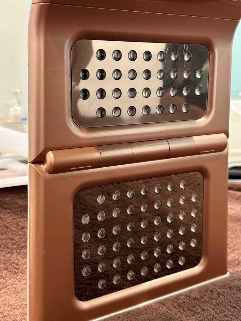 オメガライト Omelon LED ライト オメガライト美顔器 - メルカリ