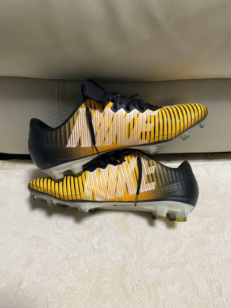 NIKE マーキュリアルヴェイパーFG 25.5cm