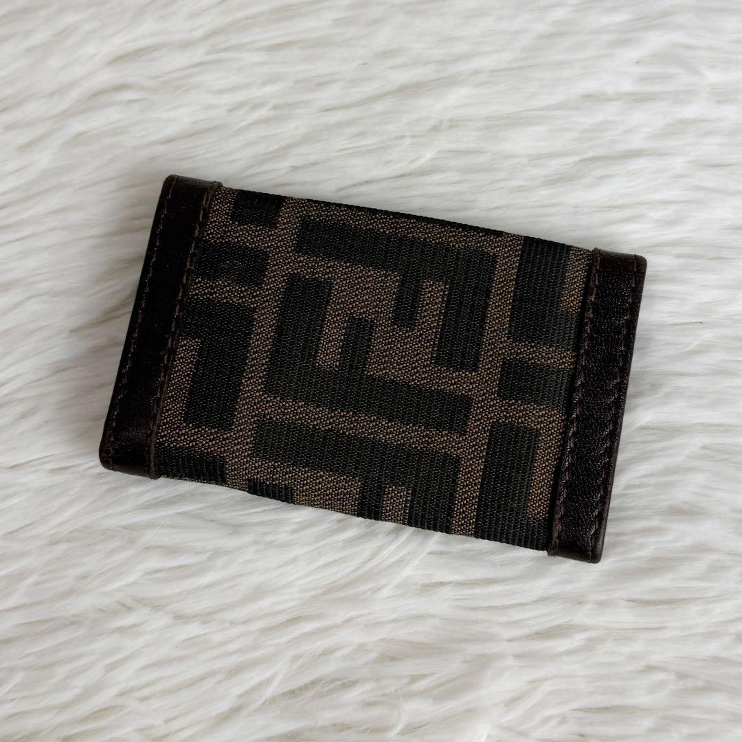 FENDI フェンディ ズッカ柄 FFロゴ キャンバス キーケース タグ付 茶