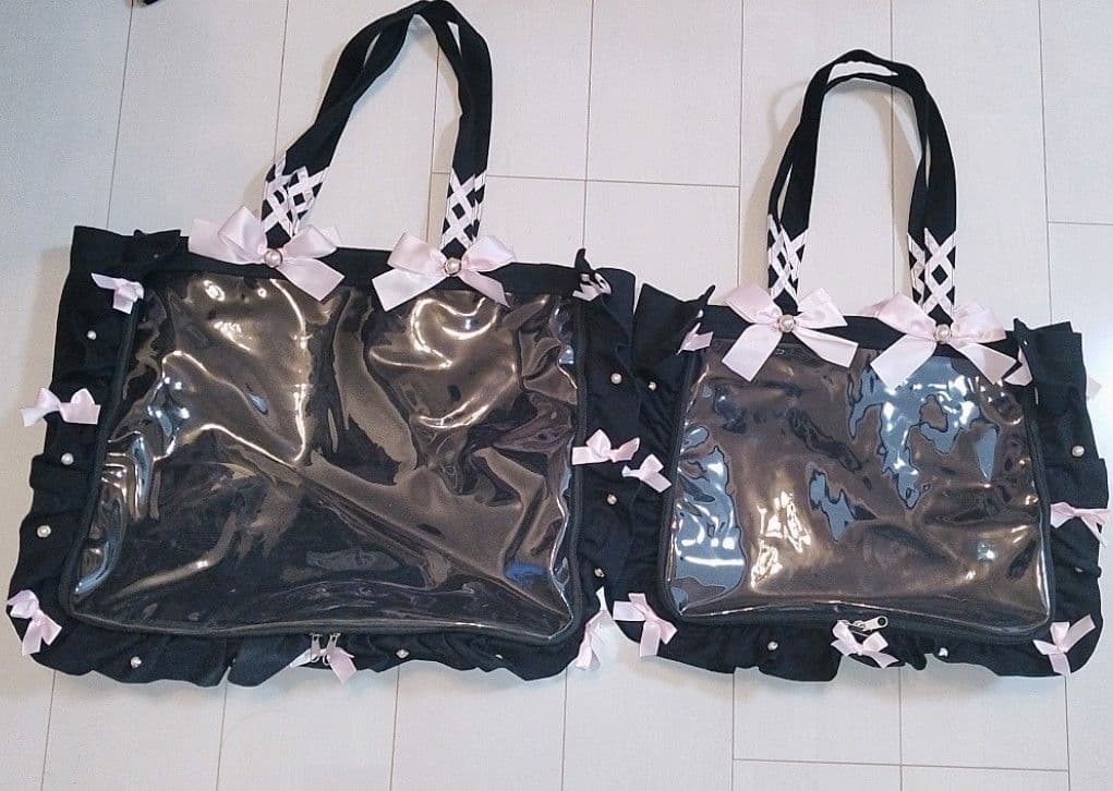 ザッカマート痛バ A3 A4 フリルトート キャンディーピンク ブラック A3フリルデザイン痛バッグ用トートバッグ(Black Limited) | 推しカラー