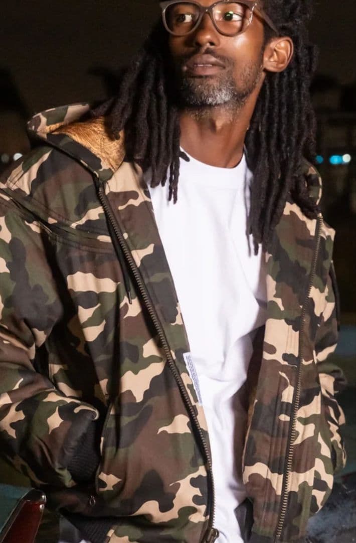 新品 ダービーオブサンフランシスコ300camo 新作ダービーJKTフーディー