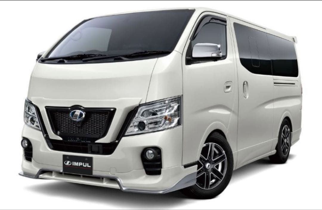 新品　未開封　IMPUL キャラバン　フロントグリル　エアロパーツ 未塗装 IMPUL インパル NV350 キャラバン E26 前期 エアロ フロントグリル FRP