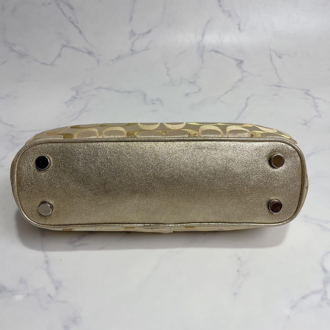 新品同様✨COACH アクセサリーポーチ がま口 シグネチャー イエロー