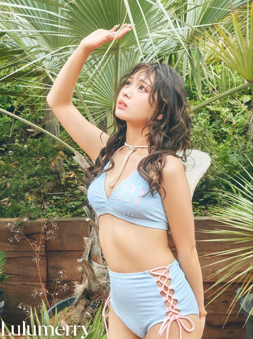 【早い者勝ち】　Lulumerry モノグラムバイカラーホルタービキニ　ブルー