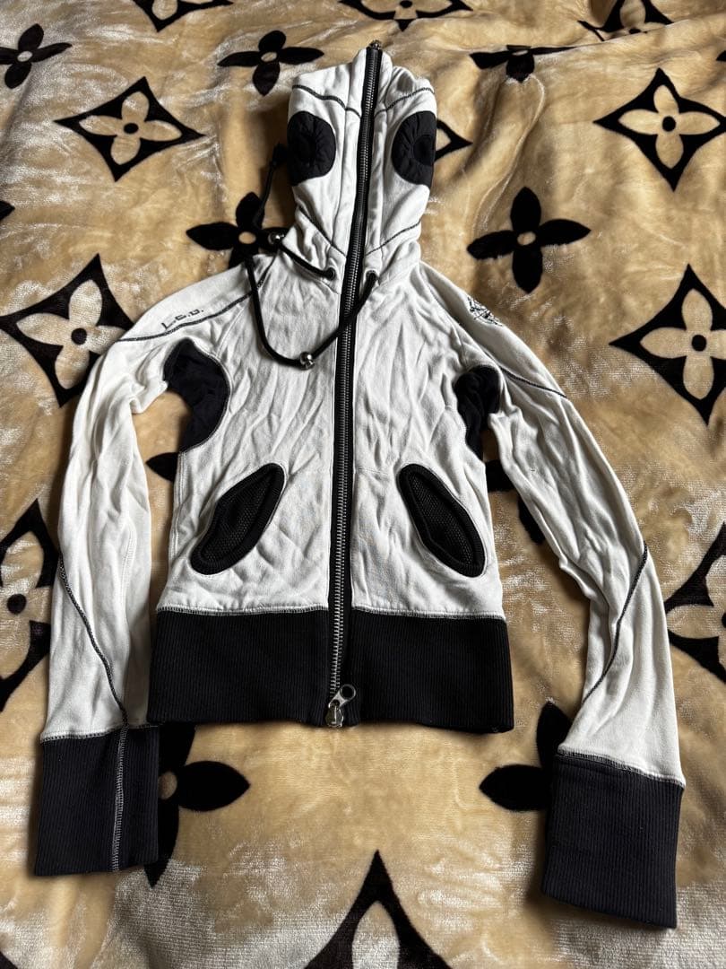 L.G.B. ルグランブルー LGB セットアップ パーカー - メルカリ