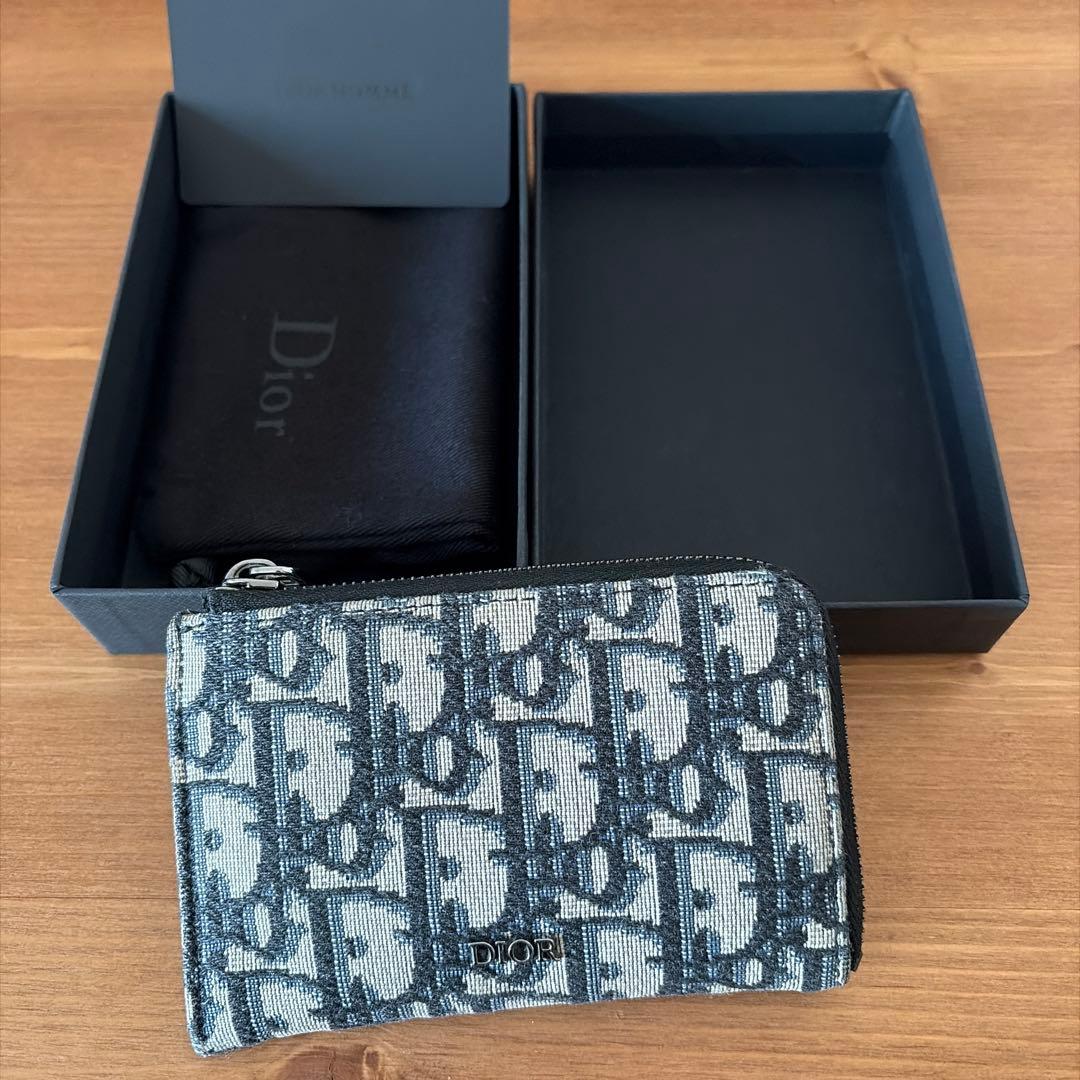 Dior モノグラム ケース Dior 刺繍デザインのショルダー アイフォン ケース (iPhone 13/12/11