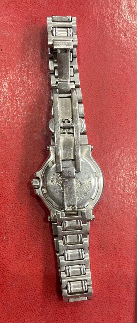 GUCCI グッチ レディース腕時計 9700L 電池切れ - メルカリ