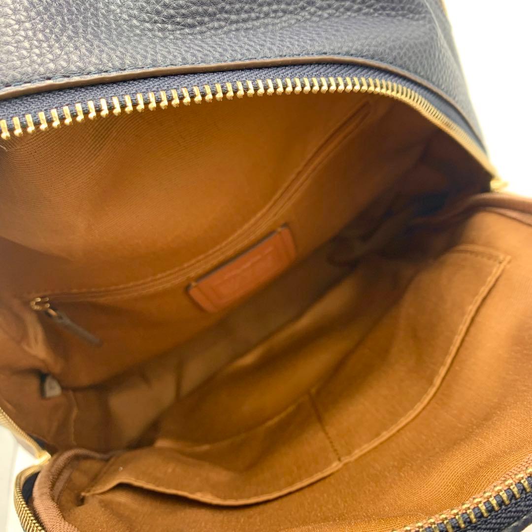 《新品未使用》《値下げ可》《人気》コーチ　リュック　ブルー