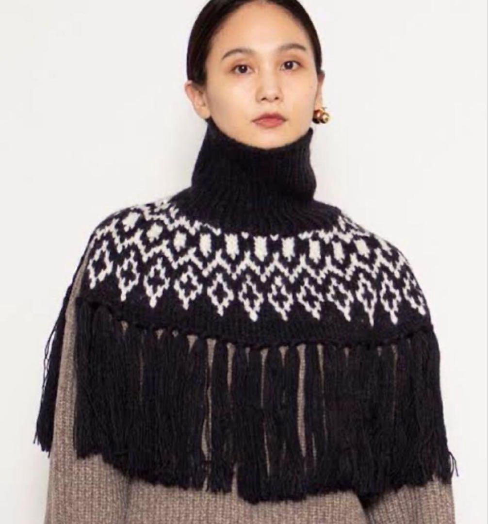 期間限定です！HYKE ノルディック セーターケープ - メルカリ