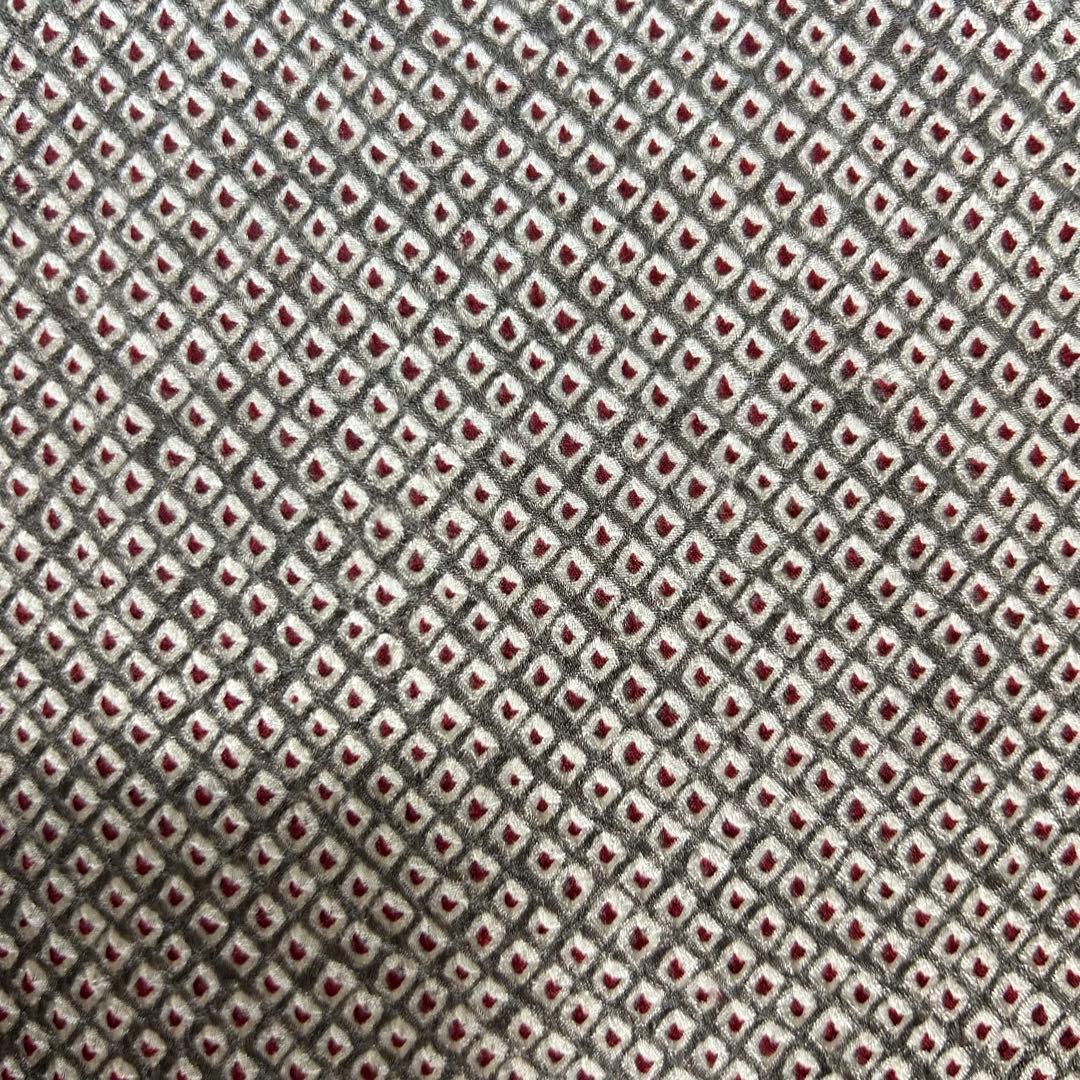 未使用品　カワイイ　総絞りの小紋　着物スキ倶楽部　４８０