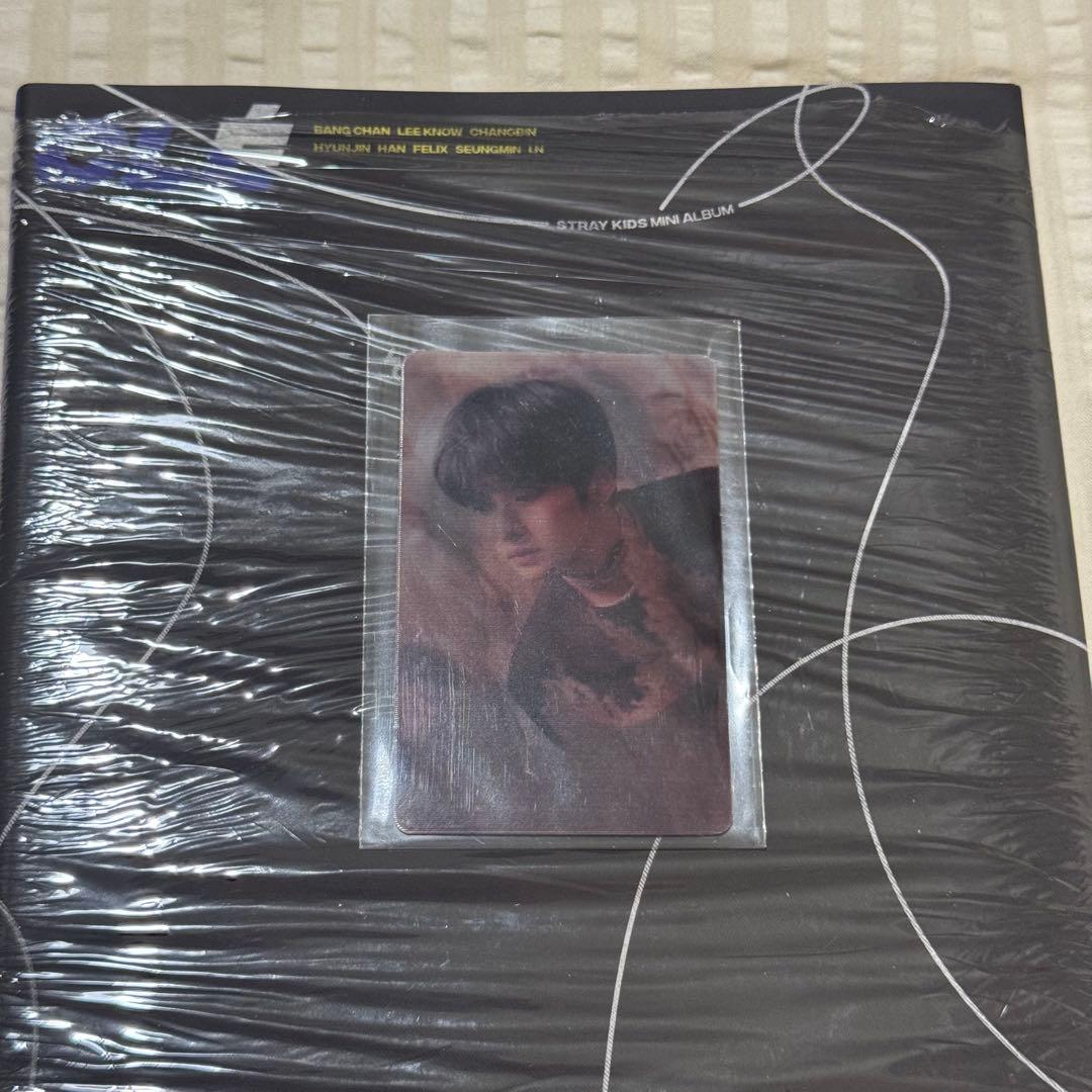 straykids LEVANTER 限定 レンチキュラー CD セット 楽天市場】STRAY KIDS - CLE : LEVANTER ミニアルバム 【一般盤