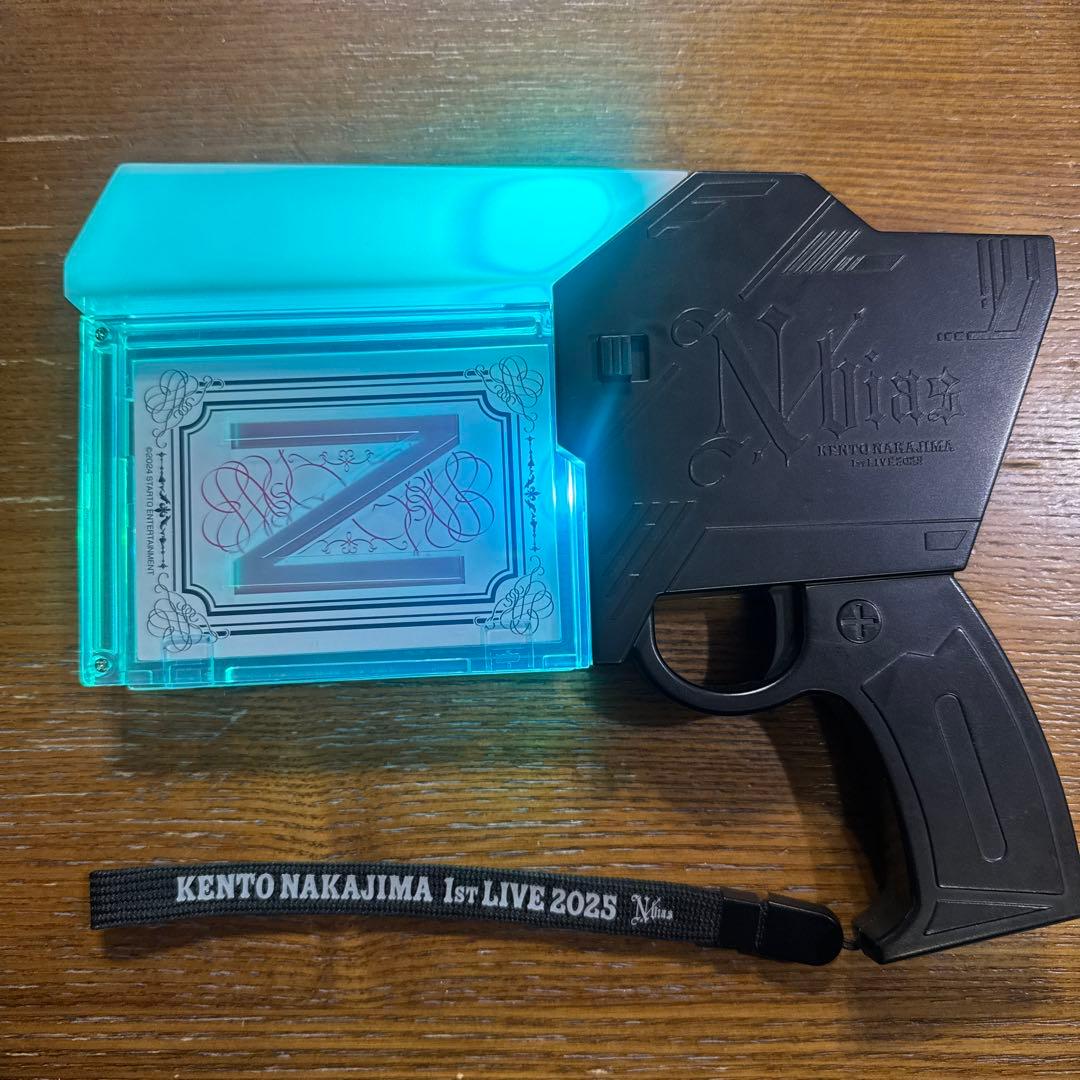 ピカレスクの銃口 中島健人 N/bias ペンライト - メルカリ