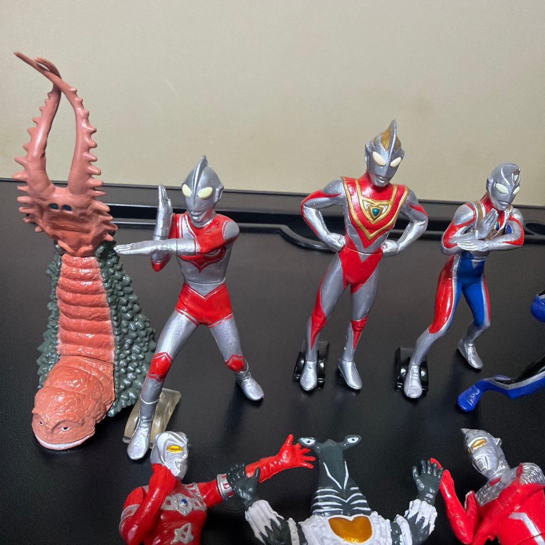 ガシャポン】HGシリーズ ウルトラマン ウルトラ怪獣フィギュア9体