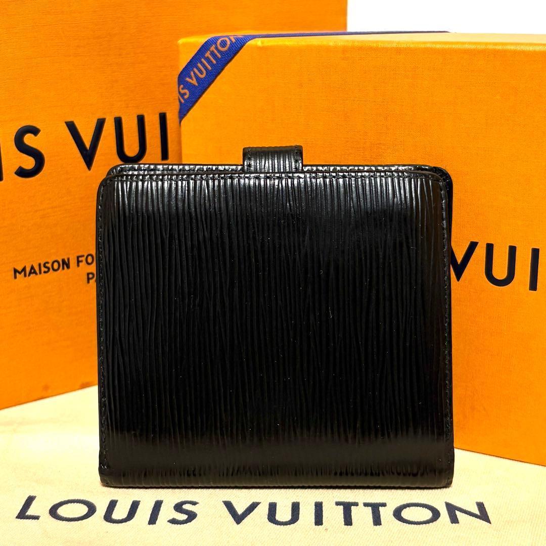 ルイヴィトン エピ ポルトビエカルトクレディモネ 二つ折り財布