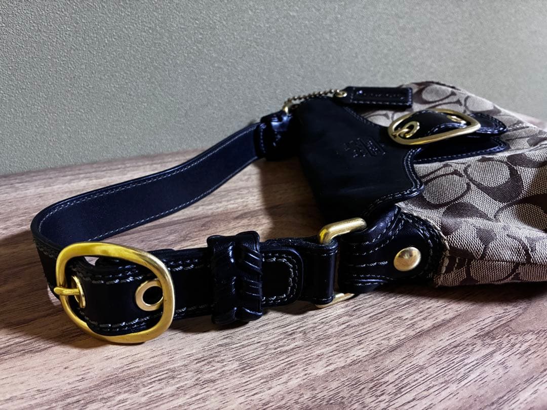 極美 コーチ レガシー ソーホー ミニ ブラック ワンショルダーバッグ