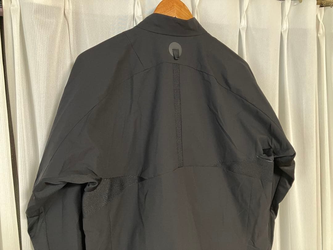 美品 アシックス ACTIBREEZEウーブンジャケット L 黒 SEIKOレア - メルカリ