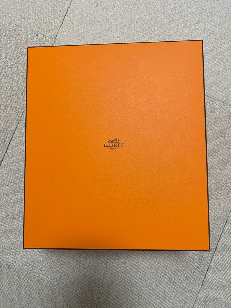HERMES 空箱　ギフトボックス　バーキン25 Hermès エルメス バーキン25cm 空箱 - メルカリ