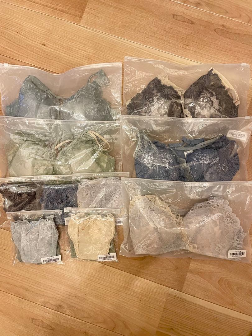 【値下げしました】Feliture ブラ＆ショーツ 5点セット 新色発売】Feliture極ふわブラ -ブラ＆ショーツセット- 5set