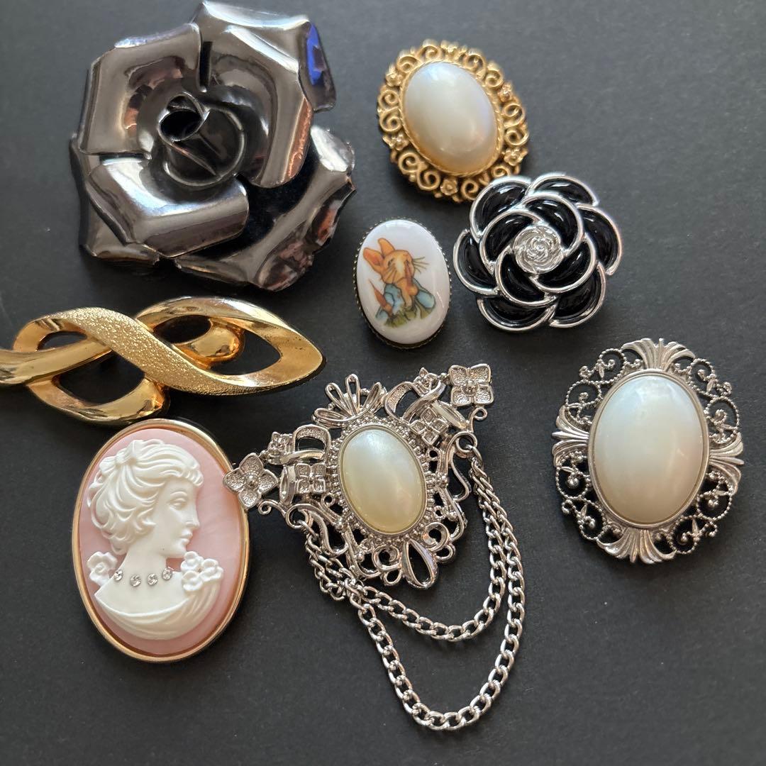 ヴィンテージブローチまとめ売り - メルカリ