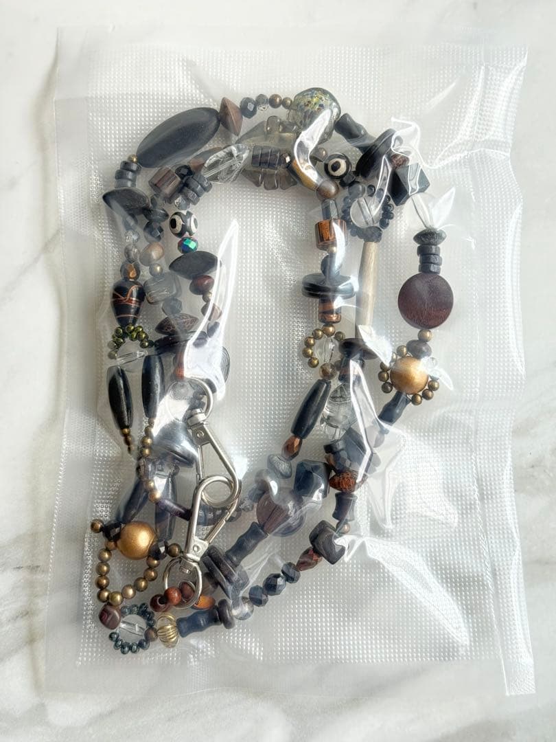 新品未開封SATOKO OISHI wood×beads strap black SATOKO OISHI STRAP (ALL BLACK) / ALL SERIES | IAAAM ONLINE STORE