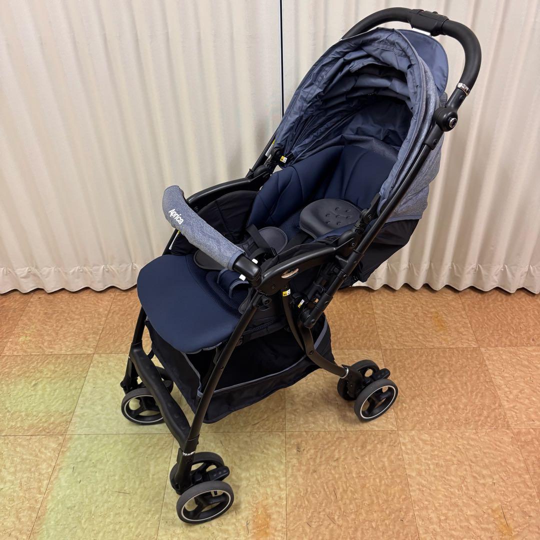 クリーニング済 ☆綺麗☆ アップリカ ラクーナエアー コンパクト 革調