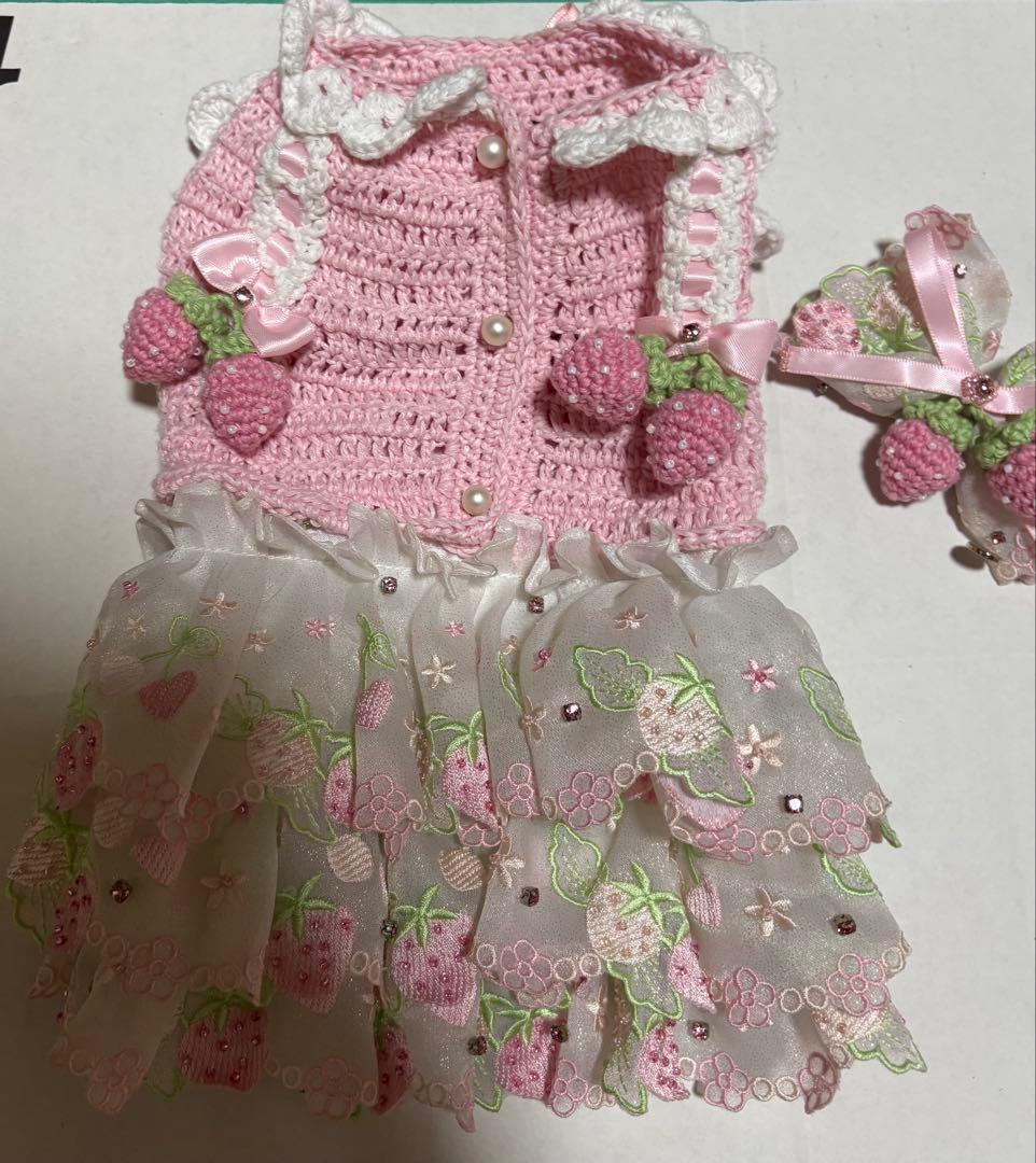 ペット ア ポルテ】La crème de Fraise リボン付 - メルカリ