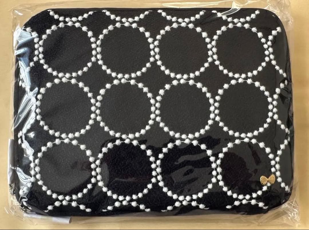 ミナペルホネン　ほぼ日　ひきだしポーチ　タンバリン　おおきい　新品未開封 ほぼ日ミナペルホネンタンバリンひきだしポーチ・姉 - メルカリ