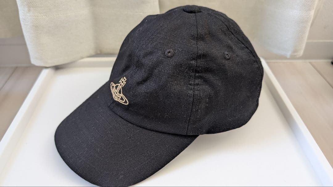 VivienneWestwoodキャップ Vivienne Westwood Burgundy Embroidered Cap Vivienne Westwood